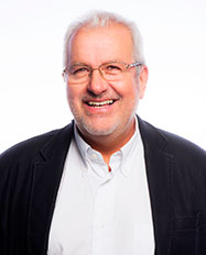 Dr Christian Kaempf
